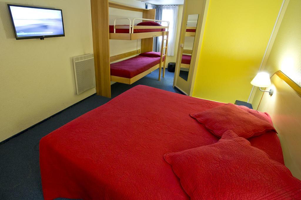 Hipotel Paris Marne La Vallée Noisiel Esterno foto