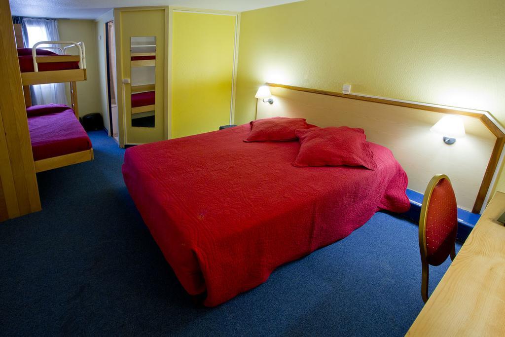 Hipotel Paris Marne La Vallée Noisiel Esterno foto