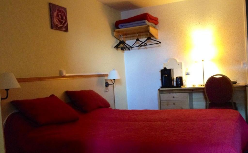 Hipotel Paris Marne La Vallée Noisiel Esterno foto